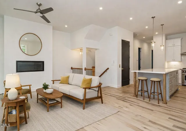 4th image of 1521 Havenmont Ct, Raleigh, NC 27608 | MLS# 10139217