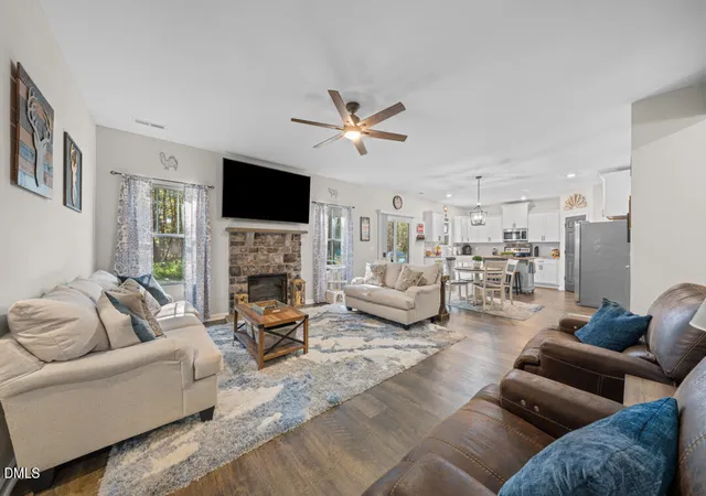 5th image of 5348 Northpointe Farms Trl, Efland, NC 27243 | MLS# 10139278