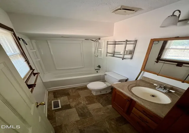 28th image of 4633 Hummingbird Pl, Fayetteville, NC 28312 | MLS# 10139283