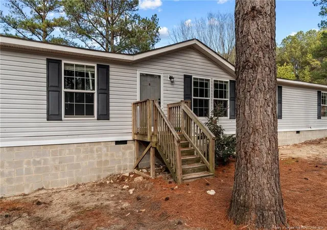 Homes for sale in Sanford, NC | 9890 Blackjack Dr, Sanford, NC 27332 | MLS# 755287