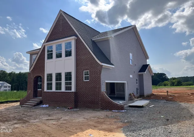 Photo 3 of Single family home for sale at 153 Isabelle Valley Dr, Zebulon, NC 27597 | MLS# 10139405 | Listing updated on 2026-09-17