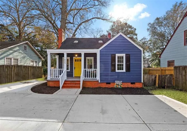 2nd image of 1605 Morganton Rd, Fayetteville, NC 28305 | MLS# 755338