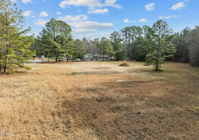 Photo 3 of Sale Pending at 7301 Battle Brg Rd, Raleigh, NC 27610 | MLS# 10140731 | Listing updated on 2026-09-22