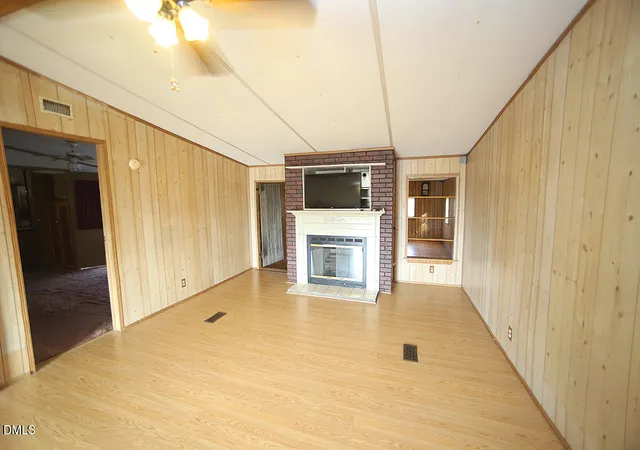 4th image of 2582 Bakers Chapel Rd, Smithfield, NC 27577 | MLS# 10139857