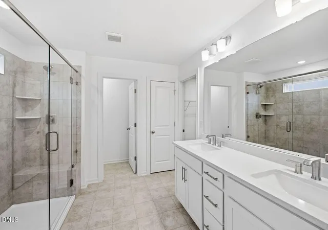 4th image of 1733 Clydner Dr, Apex, NC 27523 | MLS# 10139827