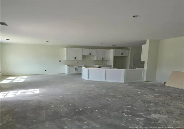 Photo 3 of Single family home for sale at 725 Porter Rd, Hope Mills, NC 28348 | MLS# 755543 | Listing updated on 2026-07-18