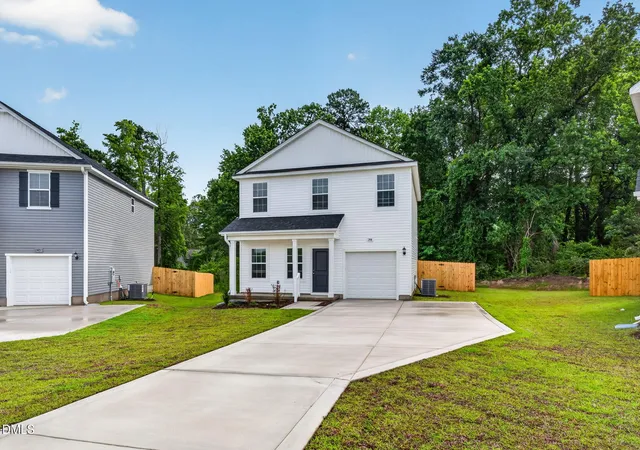 Photo 3 of Sale Pending at 144 Stout Landing, Dunn, NC 28334 | MLS# 10140502 | Listing updated on 2026-10-01