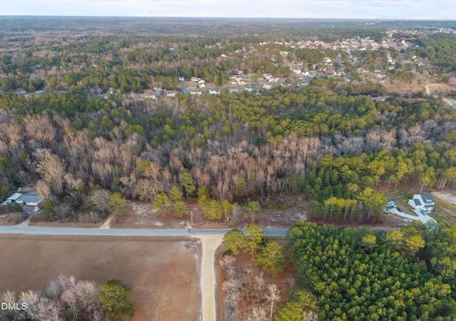 Homes for sale in Sanford, NC | 882 Roberts Rd, Sanford, NC 27332 | MLS# 10140380