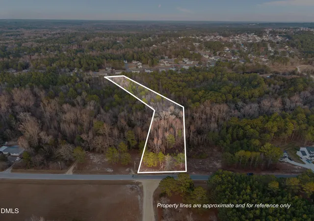Homes for sale in Sanford, NC | 882 Roberts Rd, Sanford, NC 27332 | MLS# 10140380