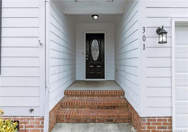 Photo 4 of Single family home for sale at 301 Stonewall St, Raeford, NC 28376 | MLS# 755583 | Listing updated on 2026-07-18