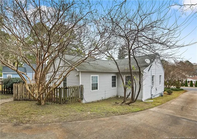 2nd image of 597 Greenland Dr, Fayetteville, NC 28305 | MLS# 755538
