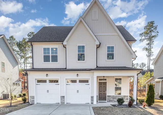 Photo 3 of Single Family Residence at 132 Kensington Dr, Spring Lake, NC 28390 | MLS# 10140608 |  | Sold on 2026-06-29