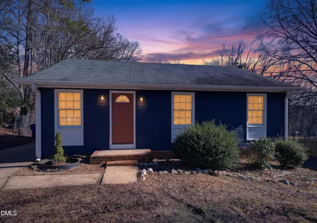 2nd image of 804 Plentywood Ct, Raleigh, NC 27615 | MLS# 10140638