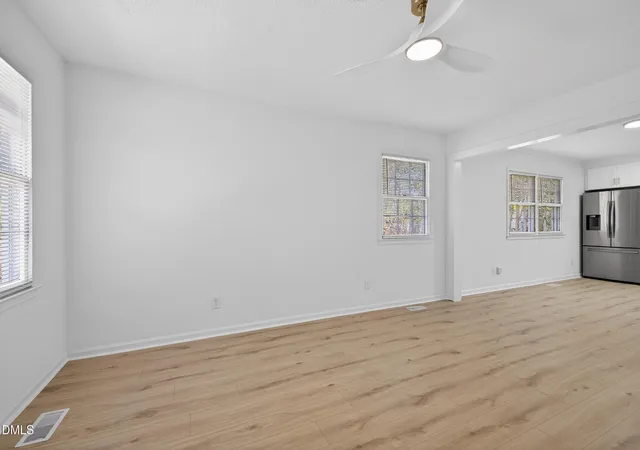 4th image of 804 Plentywood Ct, Raleigh, NC 27615 | MLS# 10140638