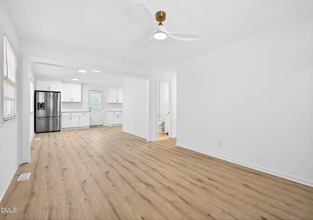 5th image of 804 Plentywood Ct, Raleigh, NC 27615 | MLS# 10140638