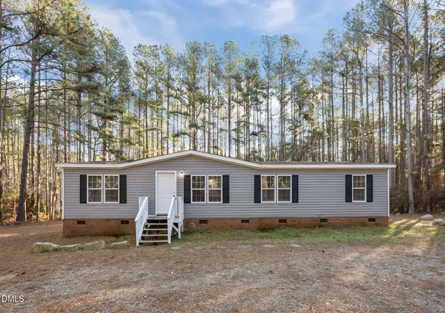 Homes for sale in Henderson, NC | 252 Regina Ln, Henderson, NC 27537 | MLS# 10141445
