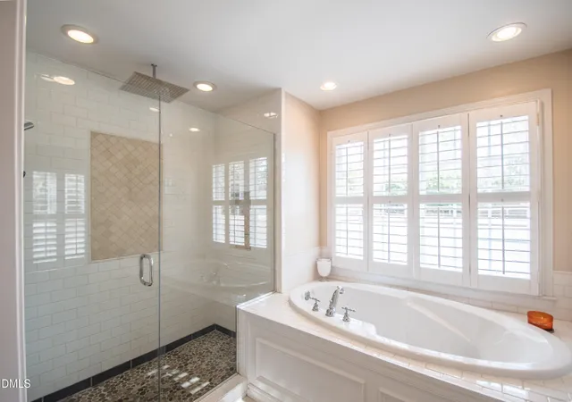 Photo 4 of Single family home for sale at 5708 Castlebrook Dr, Raleigh, NC 27604 | MLS# 10141359 | Listing updated on 2026-09-05