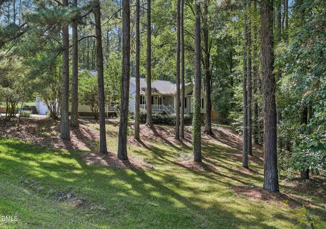 Photo 3 of Single family home for sale at 2004 Spring Valley Dr, Clayton, NC 27520 | MLS# 10141108 | Listing updated on 2026-07-18