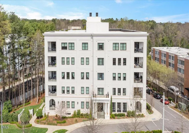 Homes for sale in Raleigh, NC | 620 Wade Ave #206, Raleigh, NC 27605 | MLS# 10140849