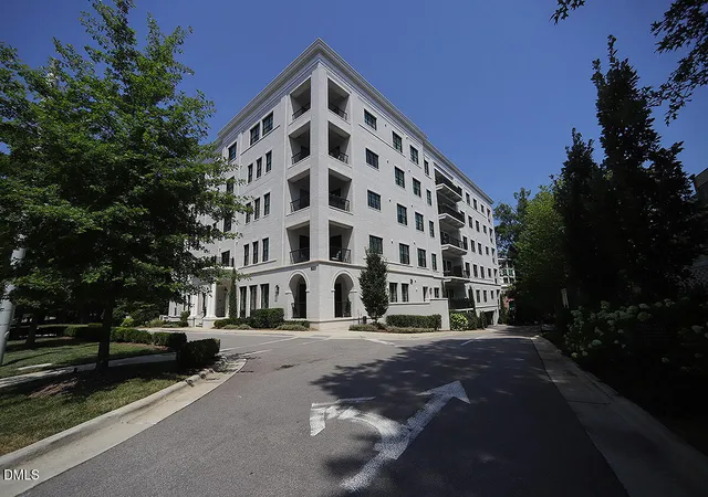 Homes for sale in Raleigh, NC | 620 Wade Ave #206, Raleigh, NC 27605 | MLS# 10140849