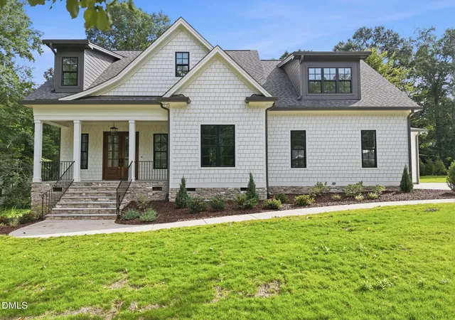 Photo 1 of Single family home for sale at 5308 Parkwood Dr, Raleigh, NC 27612 | MLS# 10140936 | Listing updated on 2026-09-21