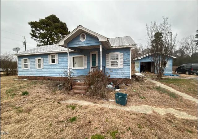 3rd image of 484 Yellow Skin Rd, Autryville, NC 28318 | MLS# 10141082