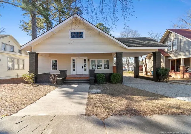 Photo 3 of Sale Pending at 503 W Harnett St, Dunn, NC 28334 | MLS# 755588 | Listing updated on 2026-07-18