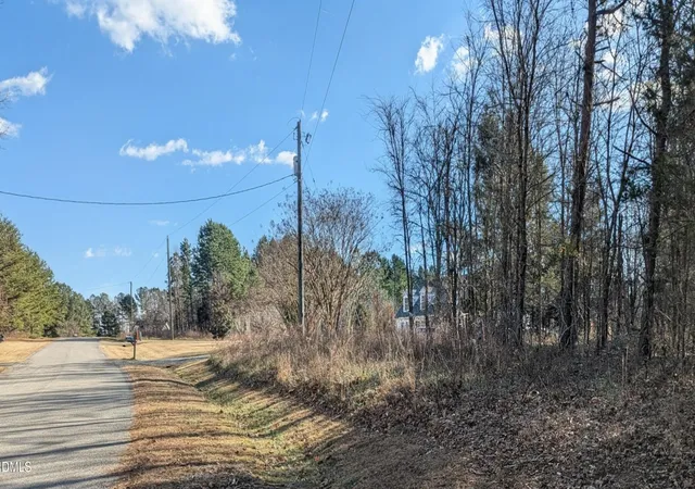 Homes for sale in Clarksville, VA | 279 Large Mouth Ln, Clarksville, VA 23927 | MLS# 10141181
