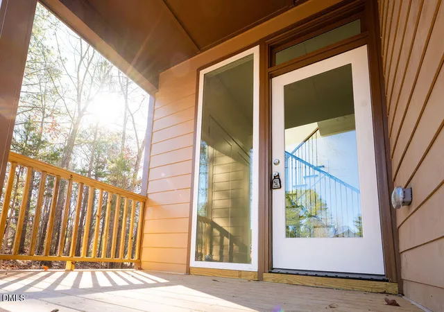 Photo 3 of Sale Pending at 7 Mercury Ct, Durham, NC 27703 | MLS# 10141648 | Listing updated on 2026-07-31
