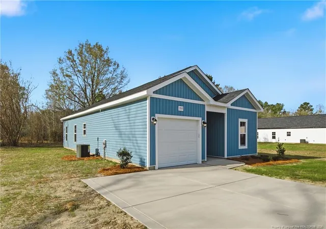 Photo 3 of Sale Pending at 1515 Mcbryde Lake Rd, Raeford, NC 28376 | MLS# 754630 | Listing updated on 2026-07-18