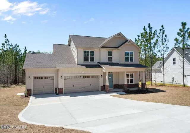 Photo 2 of Single family home for sale at 1005 Ivory Ln, West End, NC 27376 | MLS# 10141555 | Listing updated on 2026-07-18