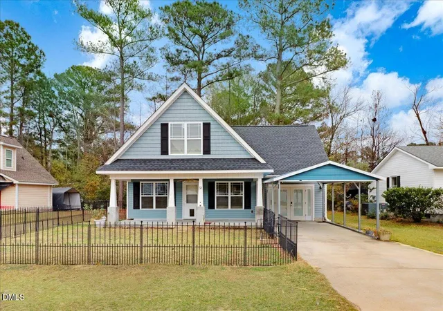 Homes for sale in Elizabethtown, NC | 51 Birch St, Elizabethtown, NC 28337 | MLS# 10141890
