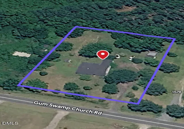 2nd image of 1586 Gum Swamp Church Rd, Greenville, NC 27834 | MLS# 10157727