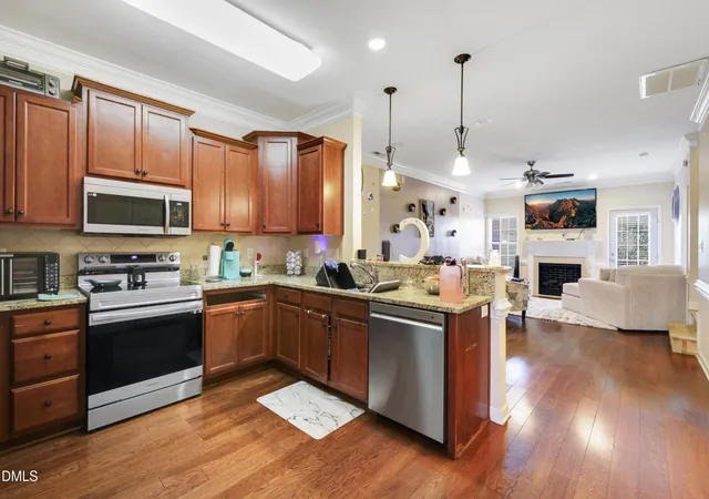 2nd image of 1226 Braybrooke Pl, Fayetteville, NC 28314 | MLS# 10142347