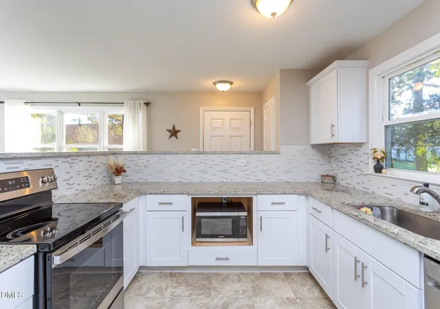 Homes for sale in Middlesex, NC | 10222 S Chestnut St, Middlesex, NC 27557 | MLS# 10143125