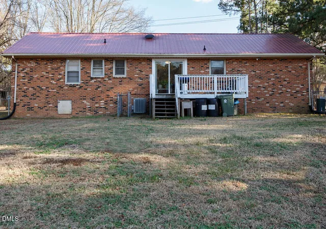 Photo 2 of Sale Pending at 1727 Pinecrest Rd, Henderson, NC 27536 | MLS# 10143746 | Listing updated on 2026-08-07