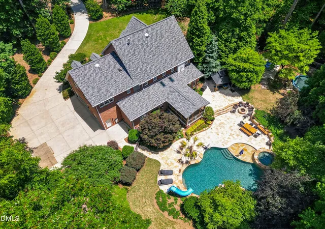 Photo 3 of Sale Pending at 5117 Swisswood Dr, Raleigh, NC 27613 | MLS# 10170259 | Listing updated on 2026-09-21