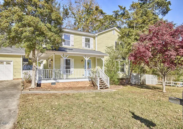 Photo 4 of Single family home for sale at 1918 Peppertree St, Durham, NC 27705 | MLS# 10142488 | Listing updated on 2026-07-18