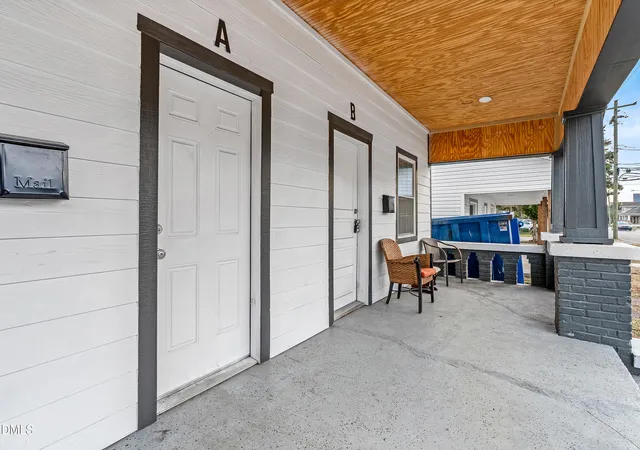 Photo 5 of Single family home for sale at 909 S Alston Ave, Durham, NC 27701 | MLS# 10142906 | Listing updated on 2026-07-18