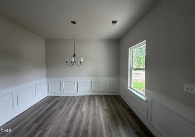 Photo 4 of Single Family Residence at 309 Hemlock Dr, Sanford, NC 27330 | MLS# 10142593 | | Sold on 2026-06-30