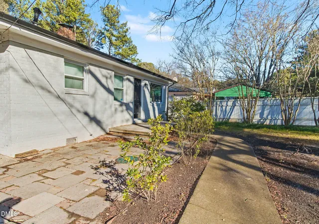 Photo 4 of Sale Pending at 626 S Hoover Rd, Durham, NC 27703 | MLS# 10142502 | Listing updated on 2026-07-18