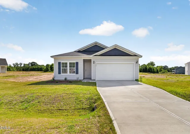 Photo 1 of Single family home for sale at 166 Shiloh Woods Cir, Smithfield, NC 27577 | MLS# 10142669 | Listing updated on 2026-09-20