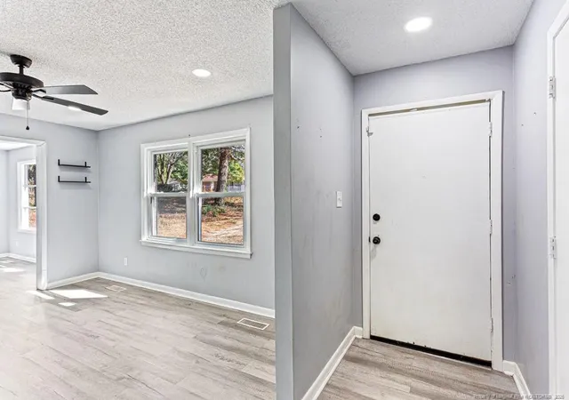 4th image of 808 Darlington Dr, Fayetteville, NC 28311 | MLS# 756298