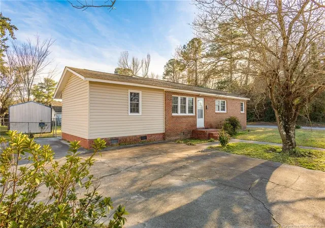 1st image of 511 Layfayette St, Lumberton, NC 28358 | MLS# 756311