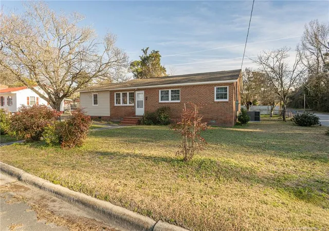 28th image of 511 Layfayette St, Lumberton, NC 28358 | MLS# 756311