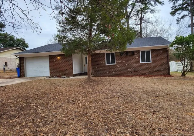 Photo 3 of Sale Pending at 2520 Graham Rd, Fayetteville, NC 28304 | MLS# 756335 | Listing updated on 2026-07-31
