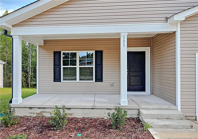 2nd image of 331 Appaloosa Dr, Spring Lake, NC 28390 | MLS# 756318