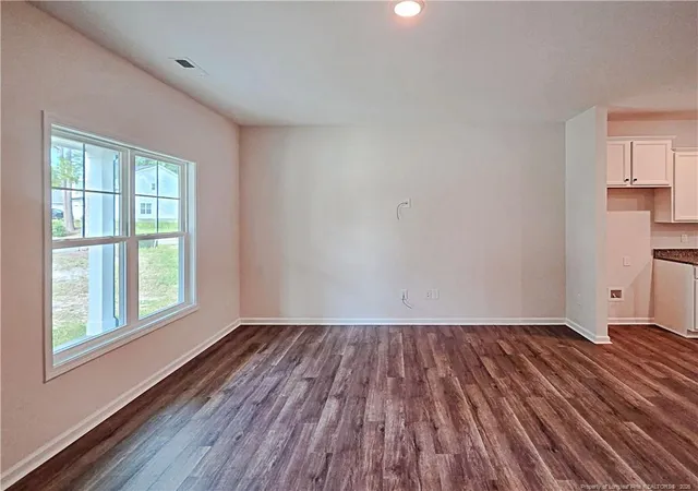 4th image of 331 Appaloosa Dr, Spring Lake, NC 28390 | MLS# 756318