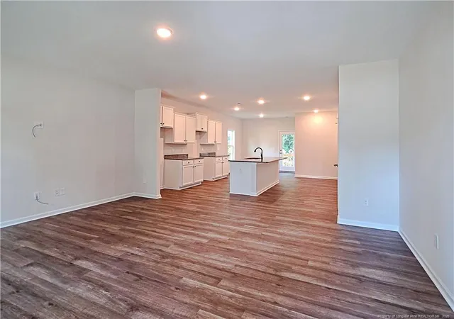 5th image of 331 Appaloosa Dr, Spring Lake, NC 28390 | MLS# 756318
