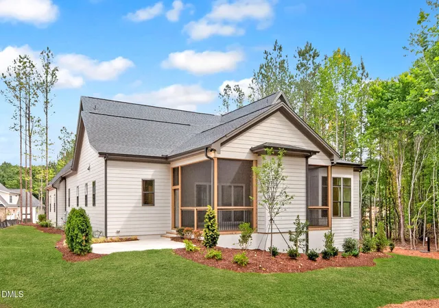 Photo 4 of Sale Pending at 2108 Lowery Ests Dr, Wake Forest, NC 27587 | MLS# 10142987 | Listing updated on 2026-10-06